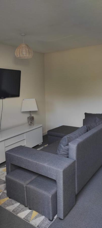 Garden Flat At The Infamous Piltdown Man Pub Apartment Fletching Exterior photo